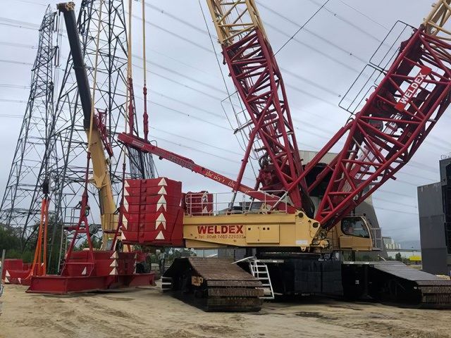 images/generic-slider/slider/crane-operator-vaccancies-3-kireth-ai.jpeg
